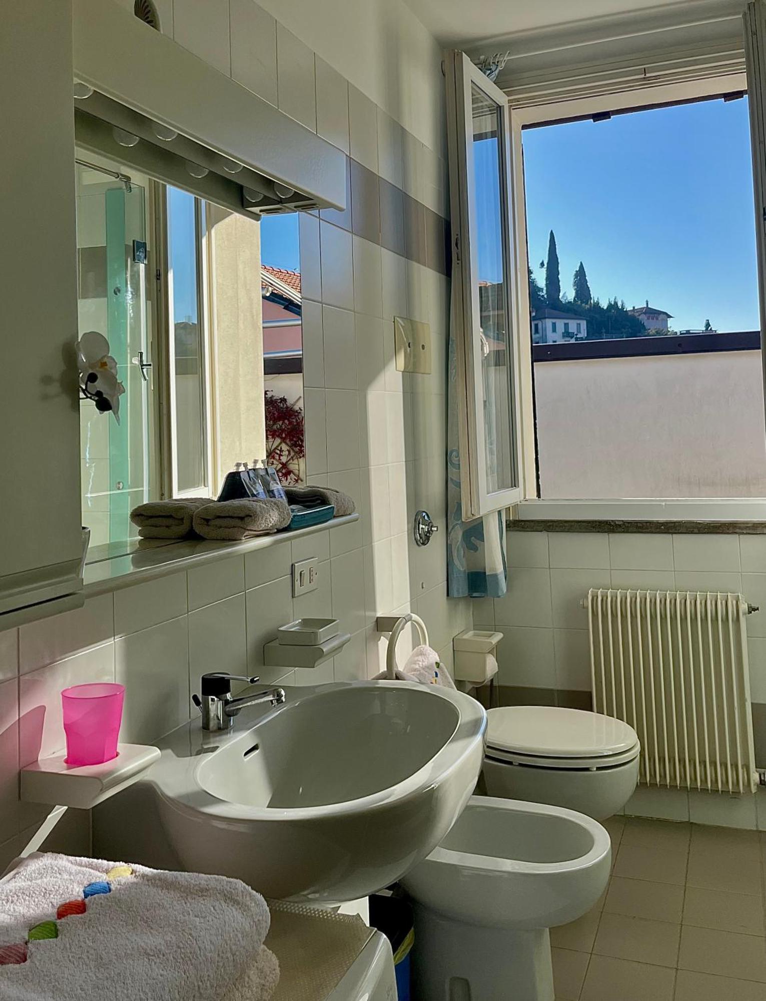 Casa Mary Varenna Buitenkant foto